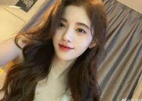 旗舰体验推荐位